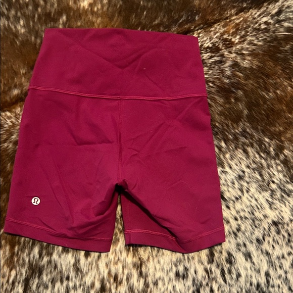 lululemon athletica Pink Bike Shorts - Picture 2 of 3